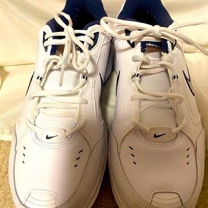 Men’s Air Monarch Nike Athletic Shoes